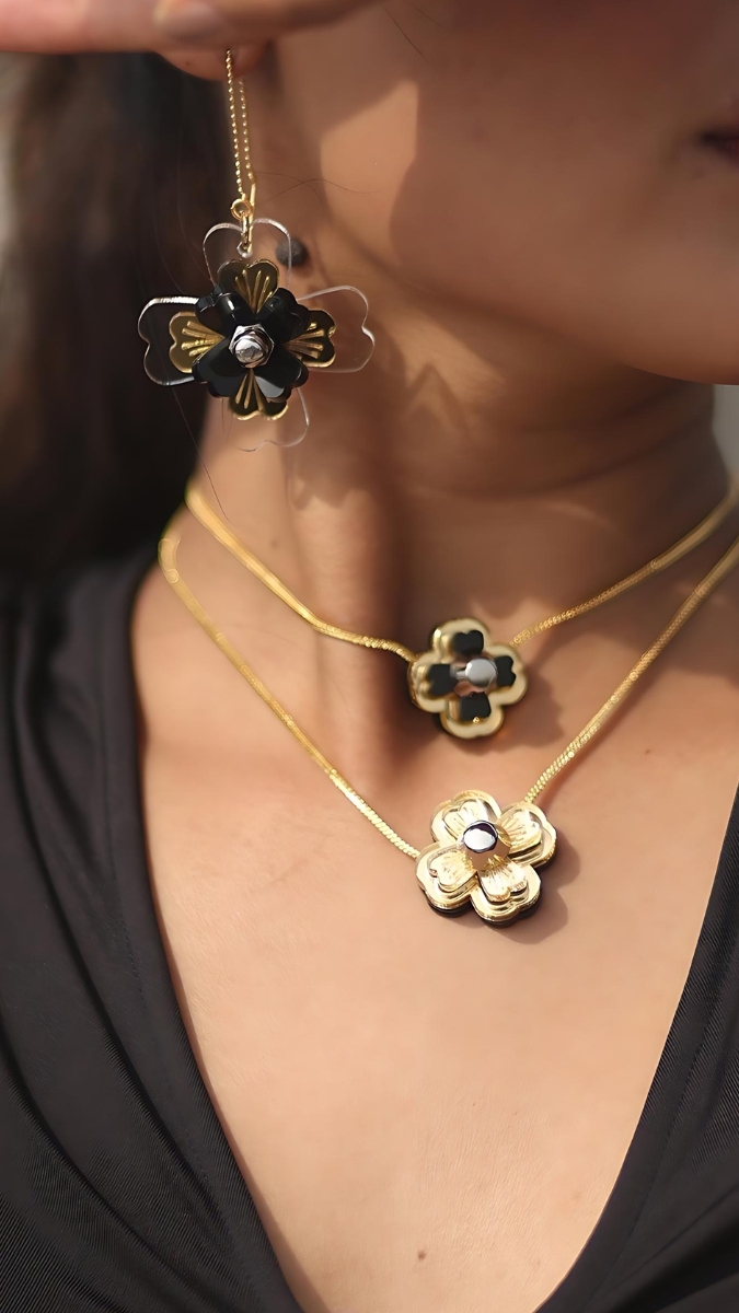 Noir Necklace choker pendants ( set of 2 )